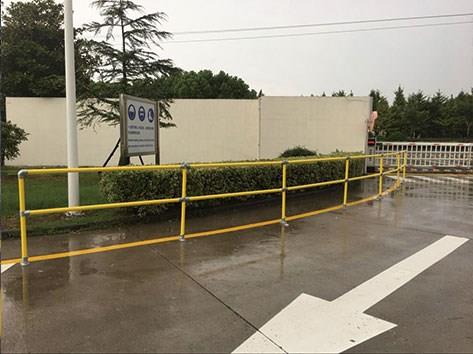 廠區(qū)隔離安全防護(hù)欄