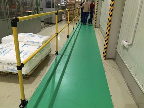 人行通道隔離護(hù)欄