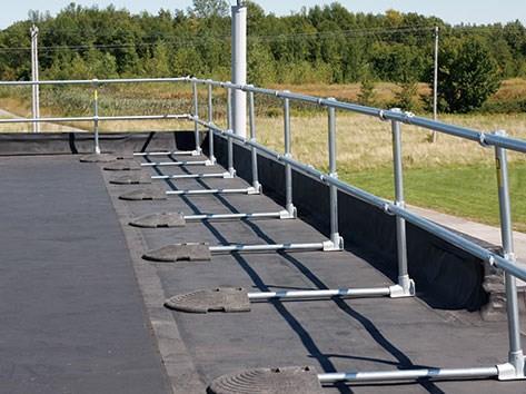 為什么要使用屋面臨邊護欄